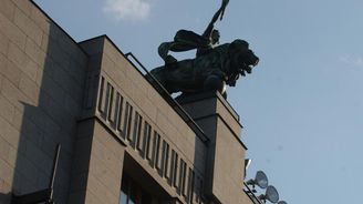 Česká národní banka stihla už letos rozdat milionové pokuty