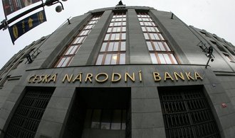 Banky čekají opatrné zlepšení ekonomiky