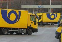 Otřesy na České poště? Zvýší se mzdy a sníží počet manažerů, ohlásil Hamáček