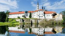 Nahlédněte do života mnichů v nejhezčích veřejně přístupných klášterech v České republice