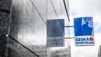 Česká spořitelna si vzala levnou půjčku. Profitovat může německý důchodce, závidět i Paříž Česká spořitelna si vzala levnou půjčku. Profitovat může německý důchodce, závidět i Paříž