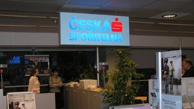 Česká spořitelna řešila problém během aktualizace internetového bankovnictví.