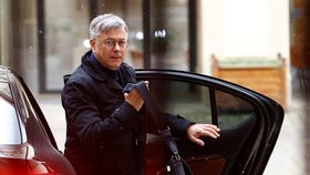 Ředitel České televize Hynek Chudárek při příjezdu na ministrstvo kultury (10.4.2026)