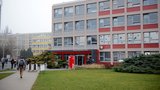 „Byla jsem ztrapněná a potupená.“ Studentky ČZU si před zkouškou musely svlékat podprsenky