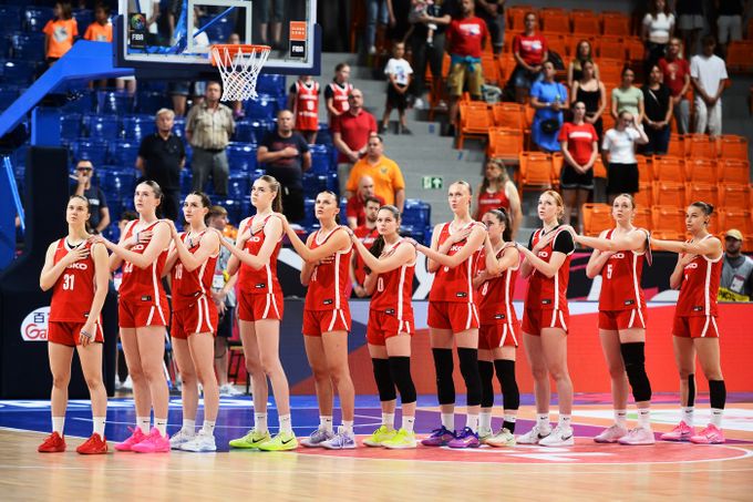 ONLINE: Česko - Čína. Basketbalistky před důležitým utkáním na MS probudil poplach v hotelu ONLINE: Česko - Čína. Basketbalistky před důležitým utkáním na MS probudil poplach v hotelu