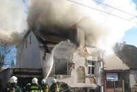 Domácí pálenka je stála život: Dva muži zemřeli při výbuchu kotle