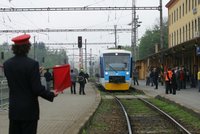 Chaos ve výlukách vlaků. Na cestu z Prahy do Berouna v březnu raději zapomeňte