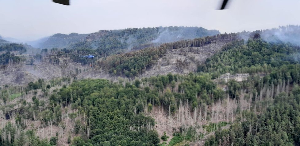Požár v Českém Švýcarsku (28. července 2022)