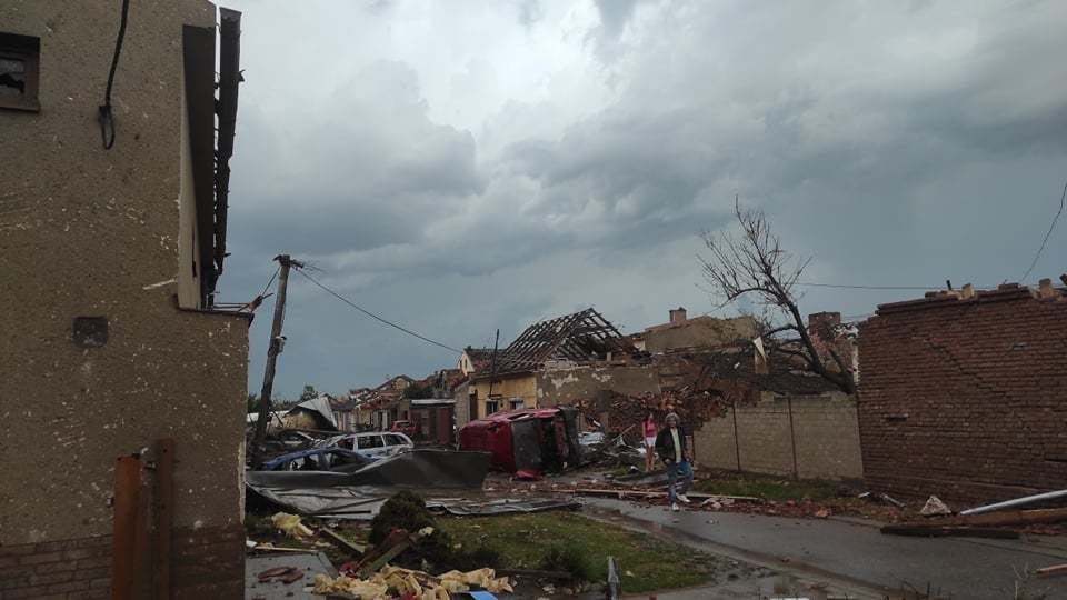 Na Hodonínsku řádilo tornádo, (24.06.2021).