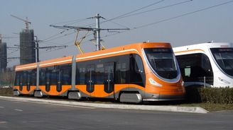 V Čching-tau vyjela na trať první tramvaj s českým rodokmenem