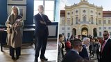 Pavel s Evou na zámku a v unikátní laboratoři. Prezident v Plzni navštívil i Škodovku