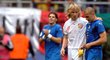 Pavel Nedvěd a Fabio Cannavaro. 2006: ČR - Itálie 0:2