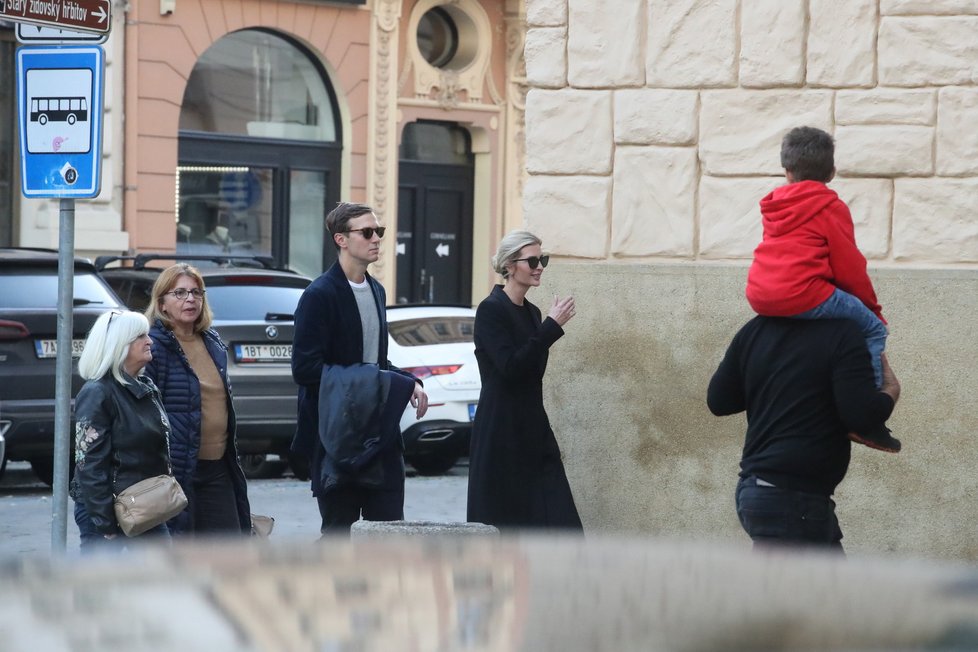 Ivanka Trumpová s manželem v Praze.