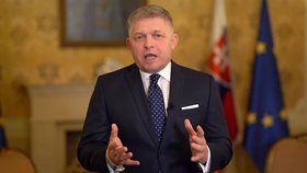 Fico vzkázal Fialovi: Máte zájem podporovat válku na Ukrajině! Česká vláda je na Slovensku vítaná kdykoliv.