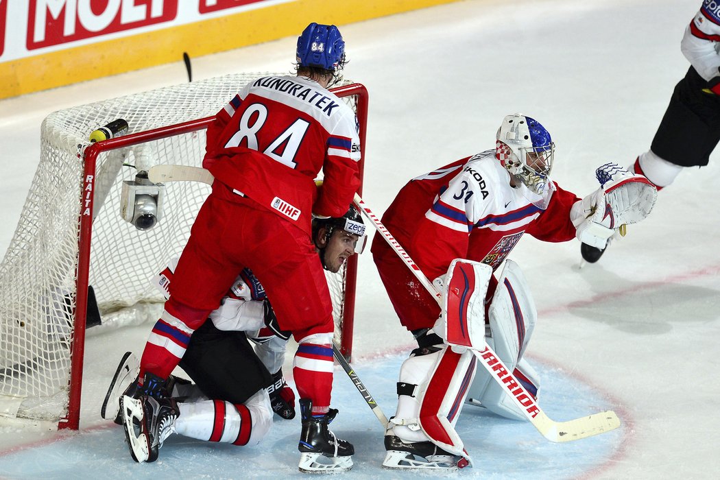 Čeští hokejisté na favorizovanou Kanadu nakonec nestačili