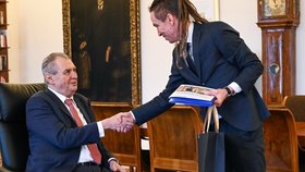 Prezident Zeman přijal ministra Bartoše.