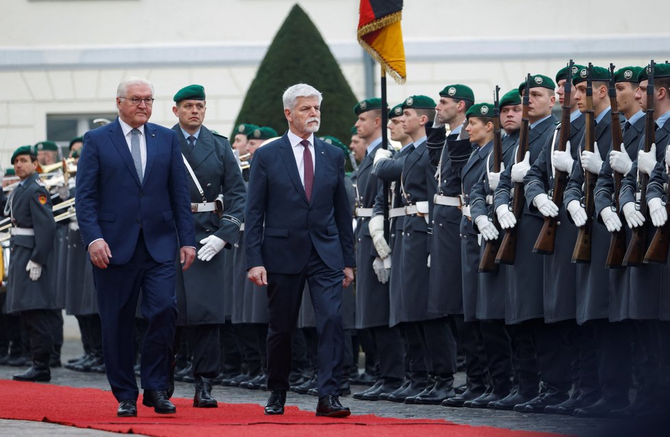 Český prezident Petr Pavel na návštěvě v Německu, na snímku s prezidentem Frankem-Walterem Steinmeierem.