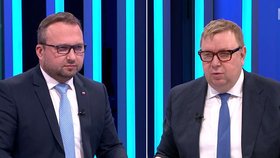 Ministr práce a sociálních věcí Marian Jurečka (KDU-ČSL) a stínový ministr práce a sociálních věcí Aleš Juchelka (ANO) v pořadu Partie.