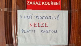 V Česku se množí místa, kde nelze platit kartou.