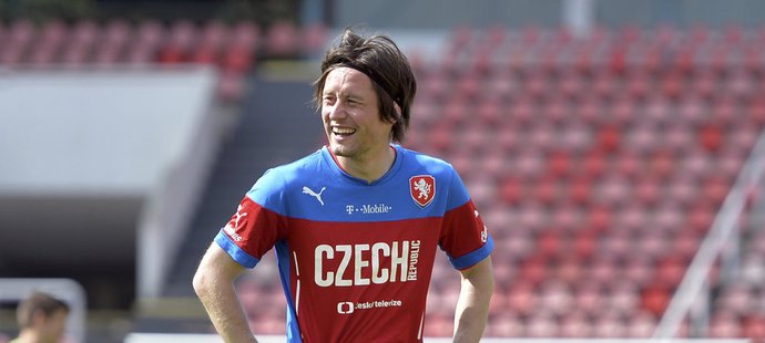 Tomáš Rosický se na tréninku reprezentace dobře bavil