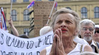 Čeští důchodci vyšli z evropského srovnání překvapivě dobře. Lépe se mají už jen v jedné zemi Čeští důchodci vyšli z evropského srovnání překvapivě dobře. Lépe se mají už jen v jedné zemi
