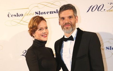 Andrea Kerestešová Růžičková s manželem Mikolášem