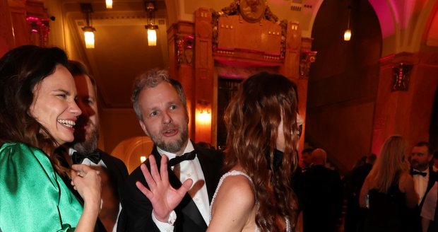 Bola Ceko-Slowakia: Eliška Kaplicky dan Marek Prchal Bola Ceko-Slowakia: Eliška Kaplicky dan Marek Prchal