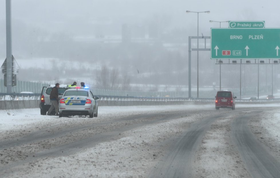 Na Česko se sype sníh (3.2.2019)