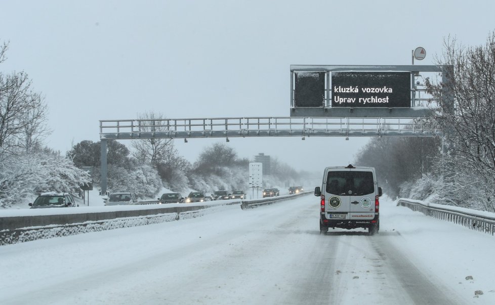 Na Česko se sype sníh (3.2.2019)