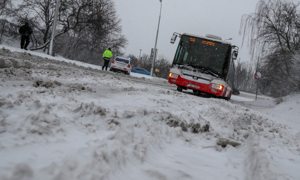 Na Česko se sype sníh (3.2.2019)