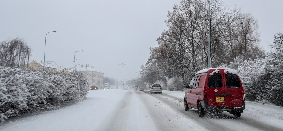 Na Česko se sype sníh (3.2.2019)