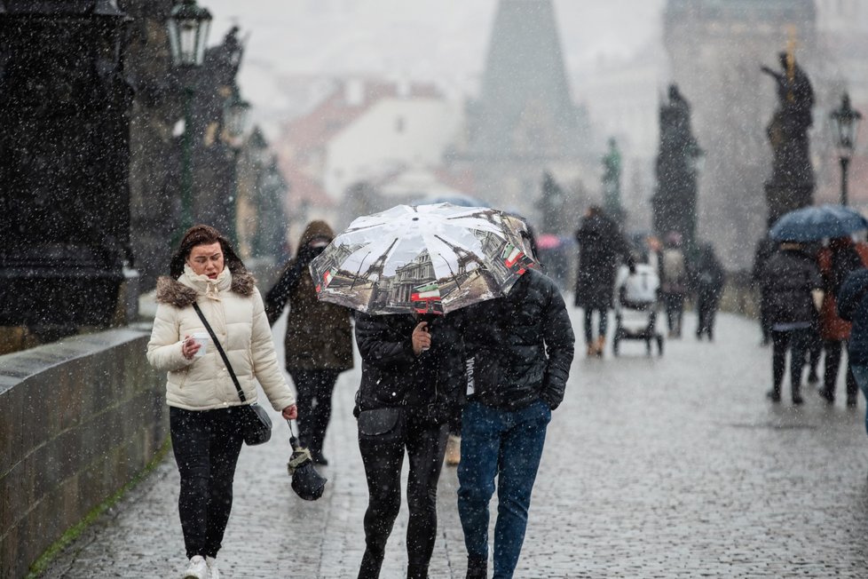 Počasí: Do Česka znovu dorazí sněžení