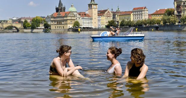 Tropy v Česku: Na konci července 2018 bylo až 37,6 stupně.