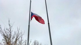 Čeští diplomaté se vrátili na velvyslanectví v Kyjevě  (13.4.2022)