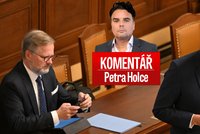 Komentář: Vláda přežila první pokus o předčasný konec. Na jak dlouho?