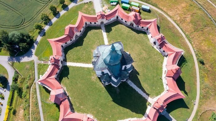 Kostel sv. Jana Nepomuckého na Zelené hoře ve Žďáru nad Sázavou je národní kulturní památka zapsaná na Seznamu světového dědictví UNESCO.