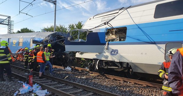 Při úterní srážce zahynul mašinfíra Martin H. (†40): Před 3 lety byl hrdinou, teď na stejném místě zemřel