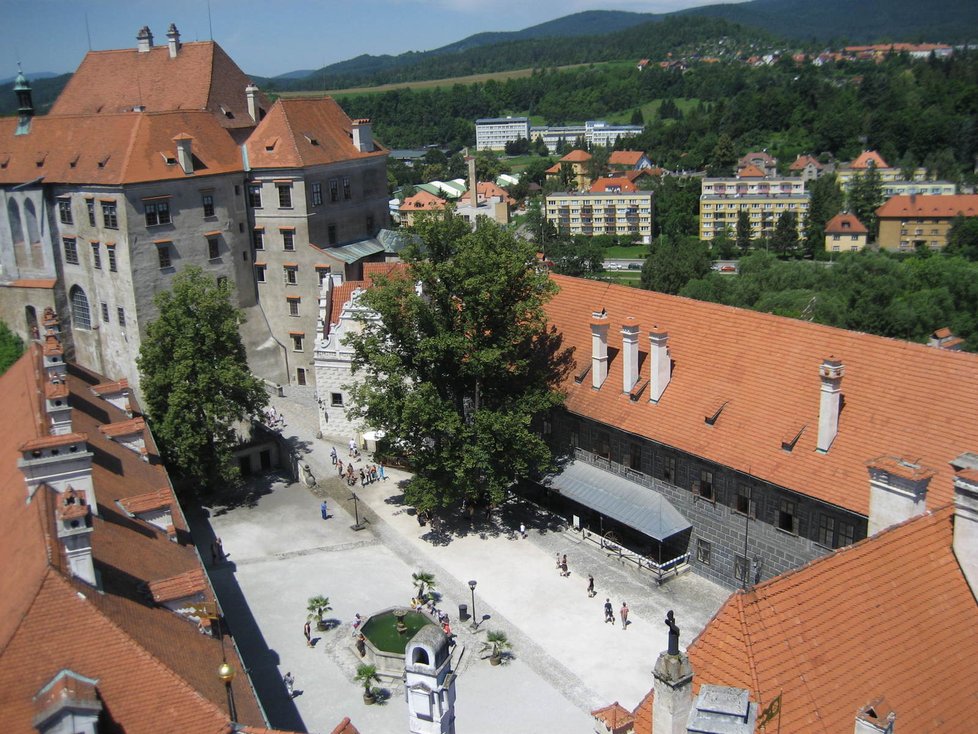 Český Krumlov je vyhledáván českými i zahraničními turisty.