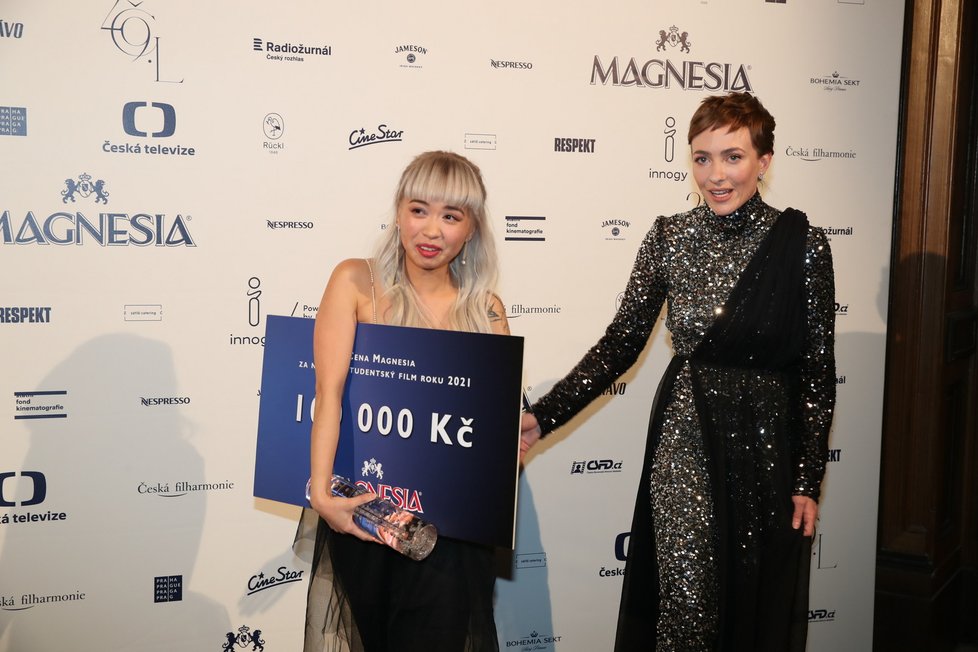 Český lev 2021 - Diana Cam Van Nguyen a Elizaveta Maximová