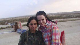 Češky v Kurdistánu: S bojovnicemi ženských kurdských jednotek