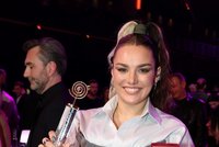 Český slavík se utrhl ze řetězu: Hvězdy závodily v extravaganci!