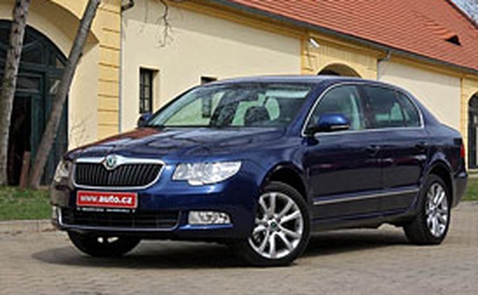 Český trh v prvním pololetí 2012: Nejprodávanější automobily střední třídy