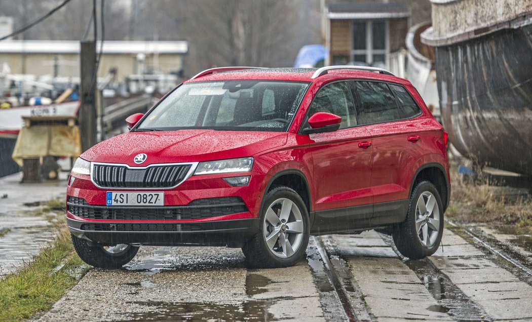 O nová SUV Škody i Seatu je obrovský zájem. Největší bohužel o motor 1.5 TSI, který zatím nemá schválení. Dodávky se odsouvají až na přelom roku.