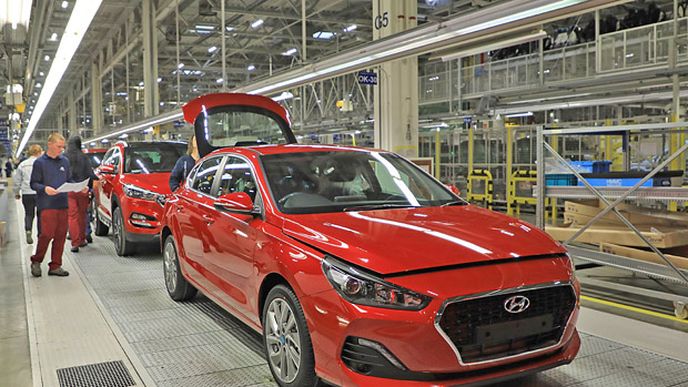 Česko vs. Slovensko: Jak si dnes stojí v automobilovém průmyslu? Česko vs. Slovensko: Jak si dnes stojí v automobilovém průmyslu?
