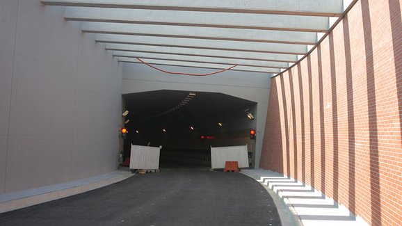 Tunel Blanka se možná otevře až v dubnu 2015 (výběr největších událostí)