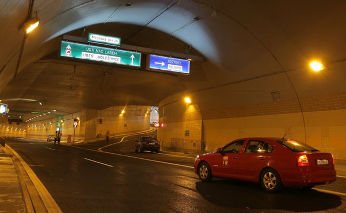 Tunel Blanka: Zkušební provoz odstartuje 15. září, možná i dříve