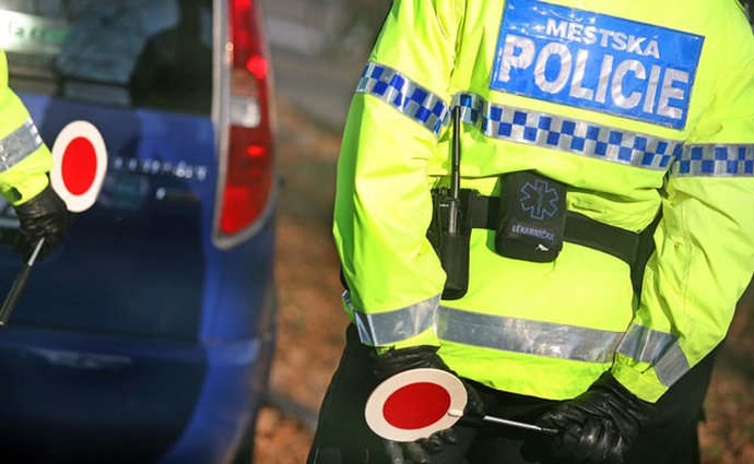 Obecní policie možná přijde o právo měřit rychlost jízdy