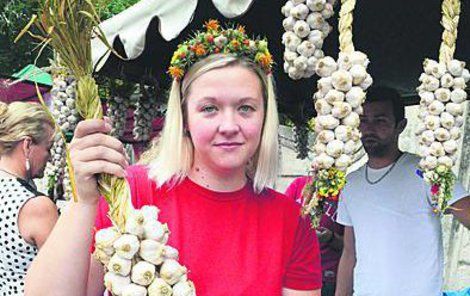 Nejtěžší cop upletla Lucie Srncová (32) z Dolního Němčí. Vážil 2,5 kilogramu.