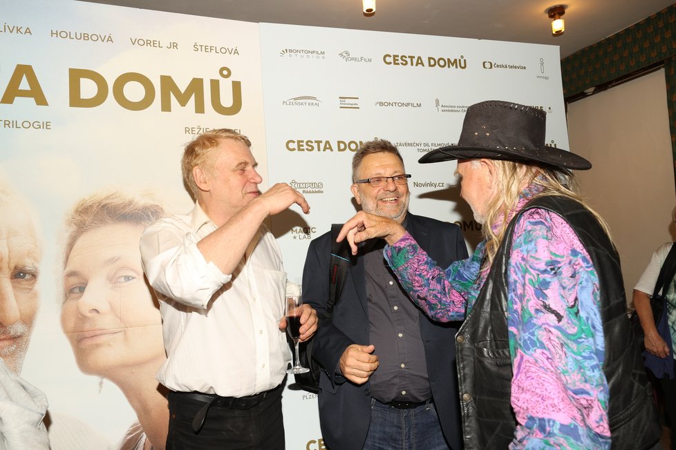 Premiéra Cesty domů: Tomáš Vorel st., Milan Štaindler a Jiří Hruška