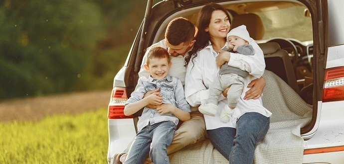 Pohodlná cesta autem: 8 vychytávek, které vám s tím pomůžou